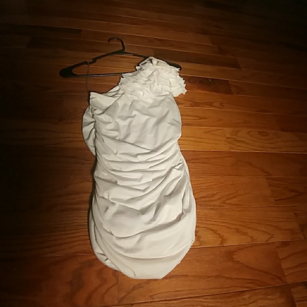 One shoulder flower top